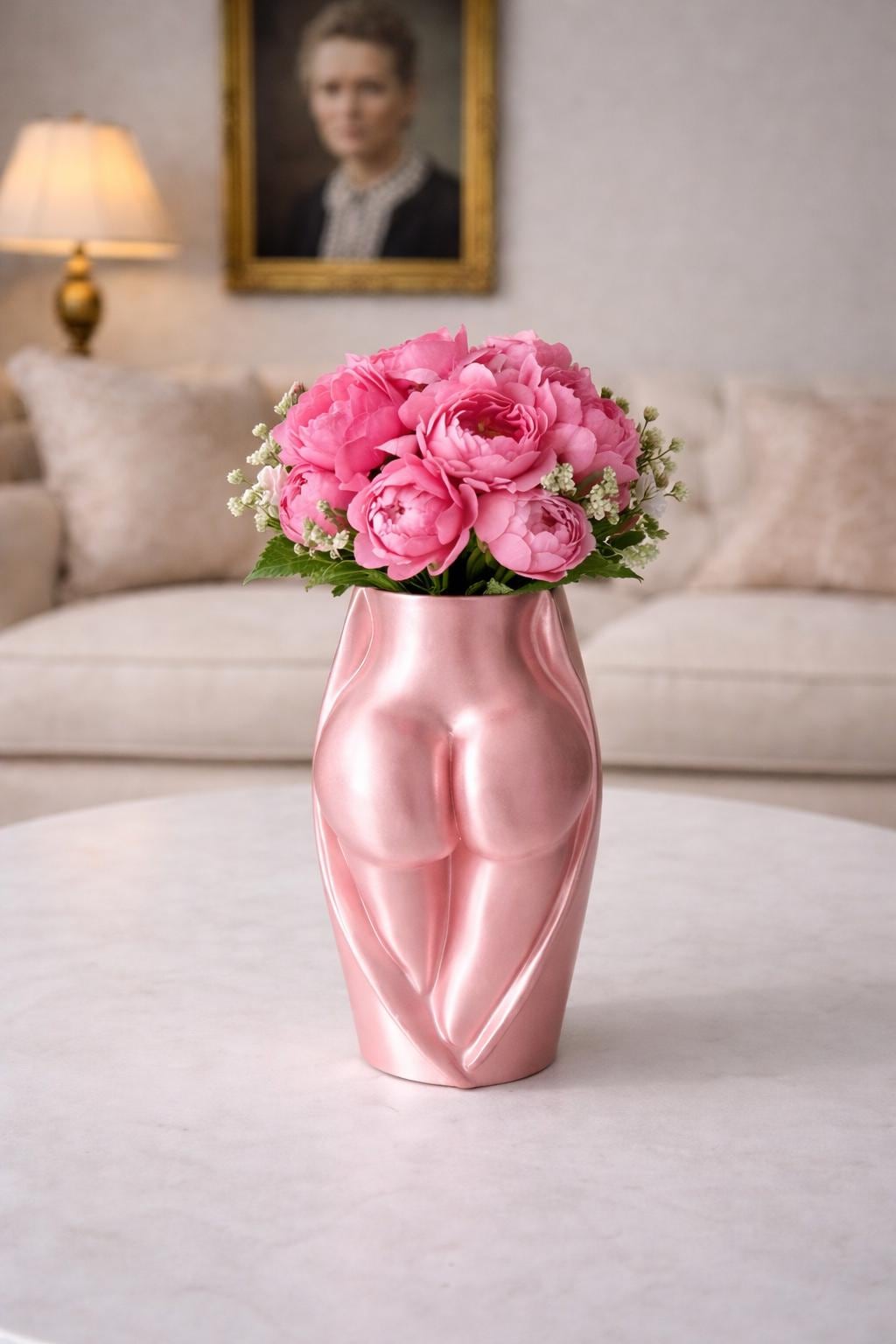 Modern Butt Vase | Curvy Body Sculpture | Minimalist Decor