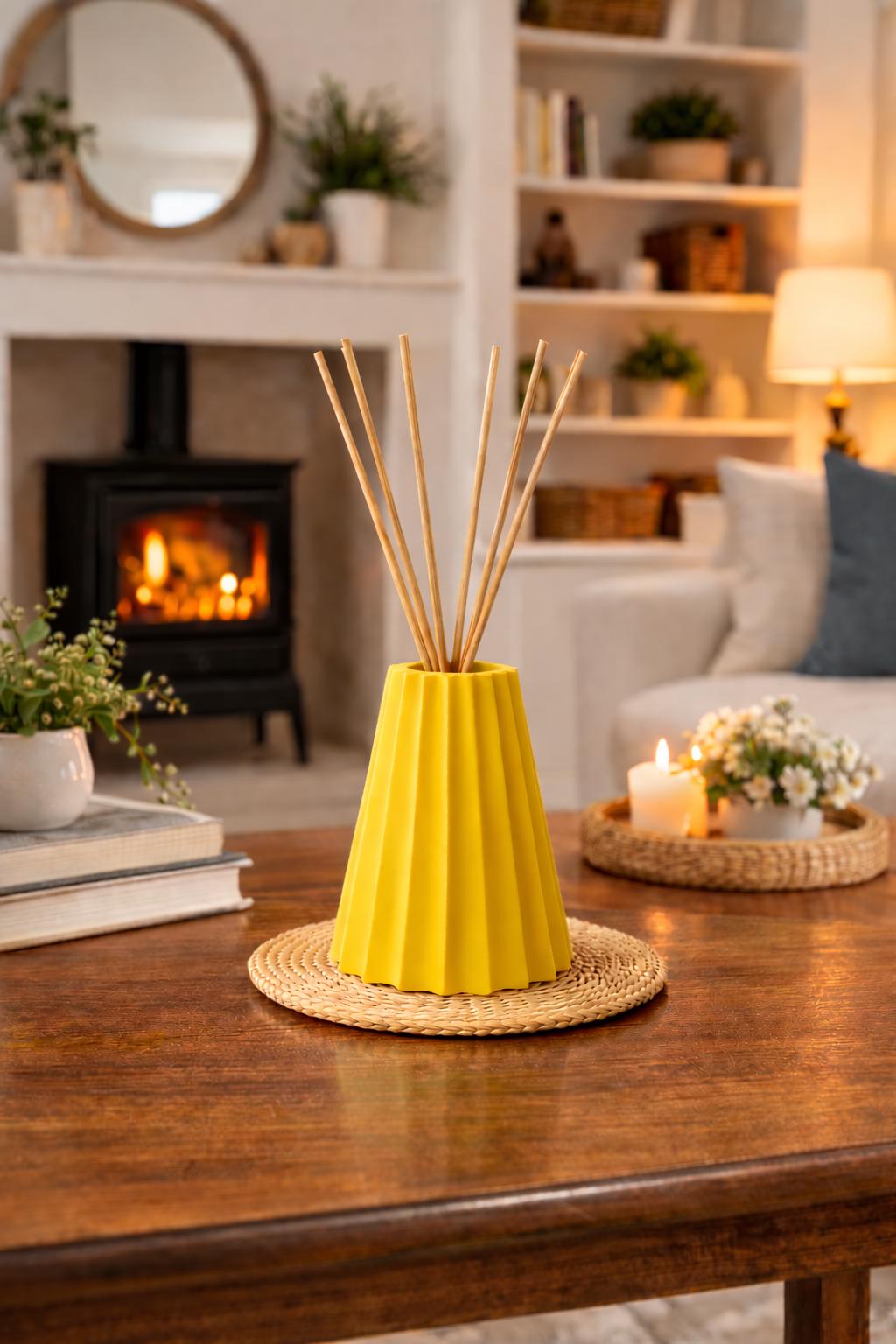 Reed Diffuser Vase | Minimalist Home Fragrance Holder | Decorative Aromatherapy Diffuser Vessel | Modern Room Decor