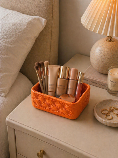 Makeup Storage Tray | Vanity Organiser for Cosmetics & Brushes | Quilted Beauty Holder | Skincare Organiser Gift