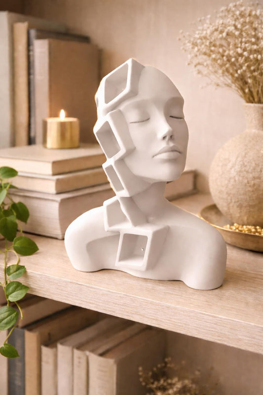 Modern Woman Statue | Abstract Female Figure Decor | Minimalist Shelf Decor Idea | Housewarming Gift