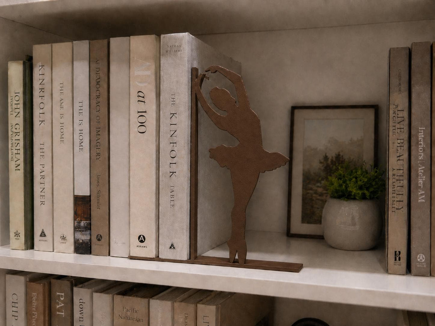 Ballerina Bookend | Elegant Ballet Dancer Shelf Decor | Book Lover Gift | Ballet Room Bookshelf Decor