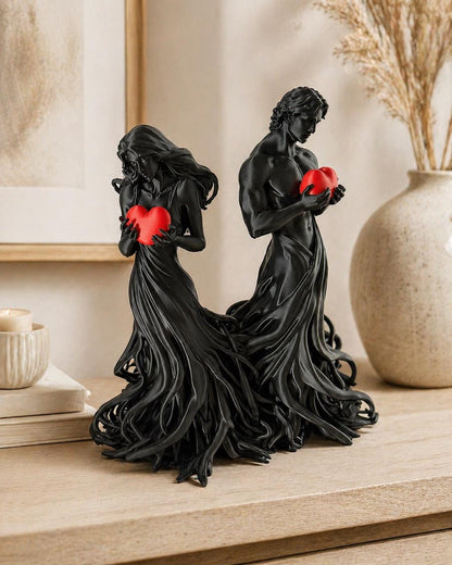 Lovers Statue with Hearts | Romantic Couple Sculpture | Couple Gift | Anniversary Gift | Valentine Decor | Unique Home Decor